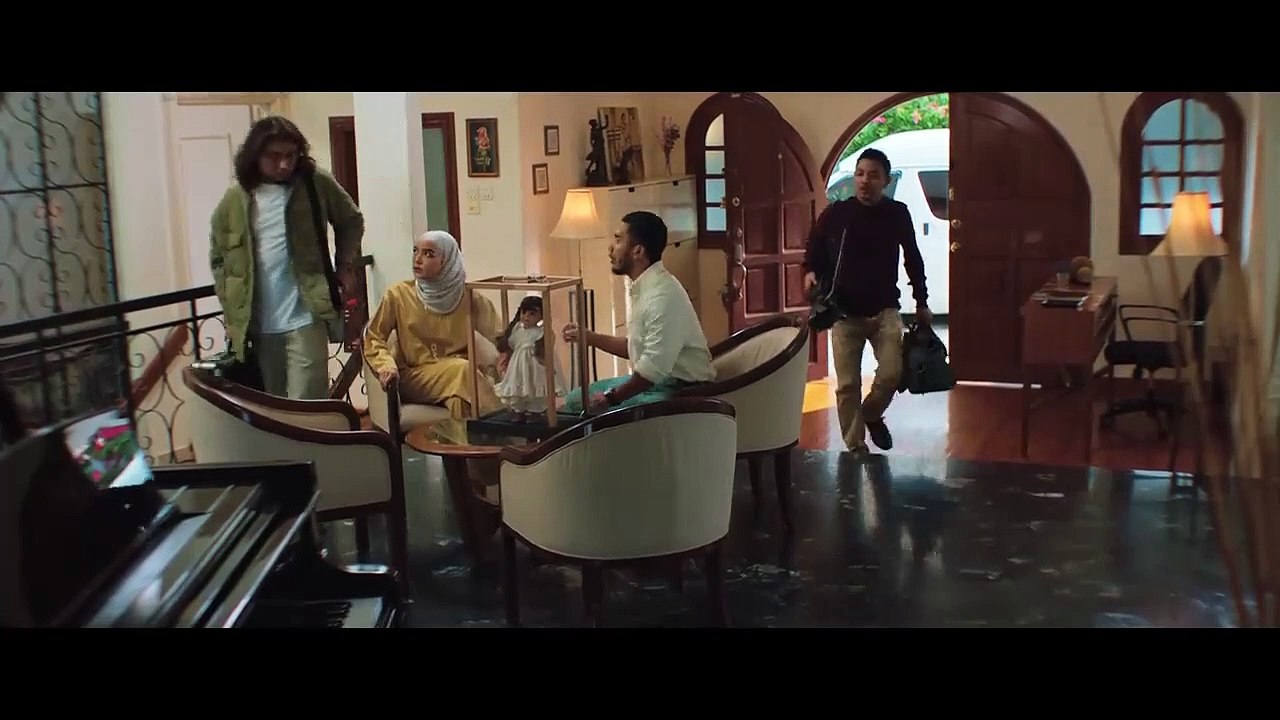 Siapa Buka Lampu (2024) HS