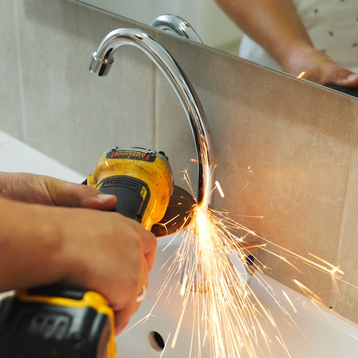 Bizarre Sink Attachment for the Ultimate Head Spa Experience ‍♂️