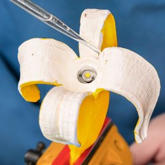 Eco-friendly banana lamp