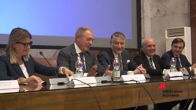 Fiera del Libro di Francoforte 2024, presentato il francobollo dedicato all’Italia Ospite d'Onore