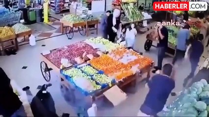 Lübnan'da Hizbullah Üyeleri ve Sivillerin Bulunduğu Alandaki Patlamada Yüzlerce Yaralı