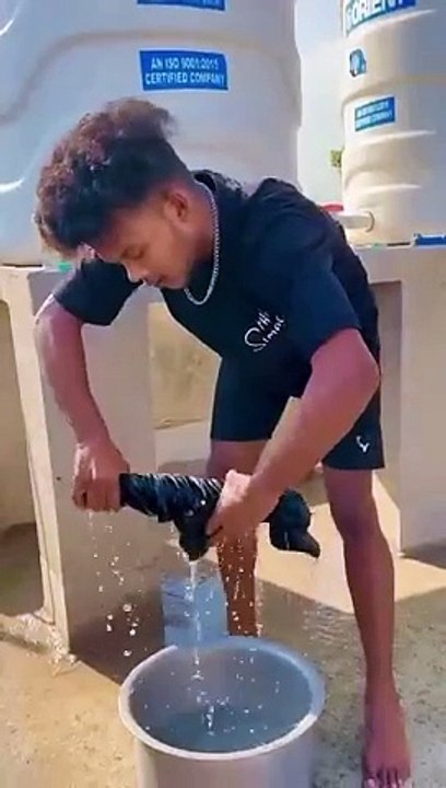 मेरे-साथ-गलत-हुआ-है-funny-realfools-sura_2