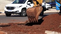 Novo canteiro na Avenida Carlos Gomes vai receber paisagismo Expectativa é que obras de revitalização sejam concluídas até dezembro