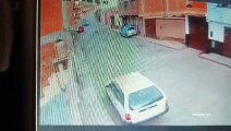 Cámaras captan cuando una patrulla arrolla a un perrito en Potosí