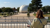 « Ça fait un pincement au cœur » : le ballon de la vasque olympique se dégonfle petit à petit