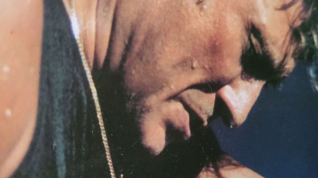 Johnny Hallyday : Je me sens si seul