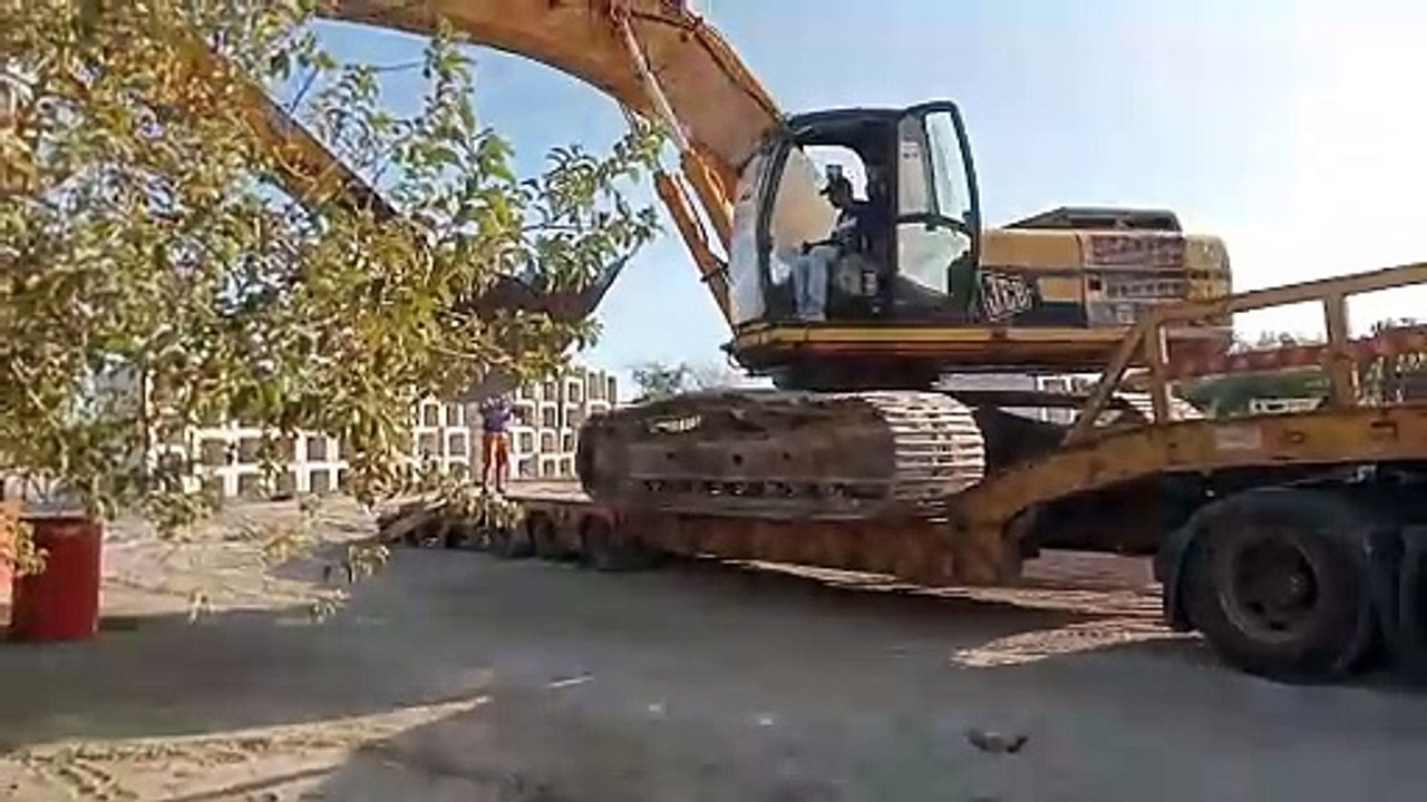 Jcb