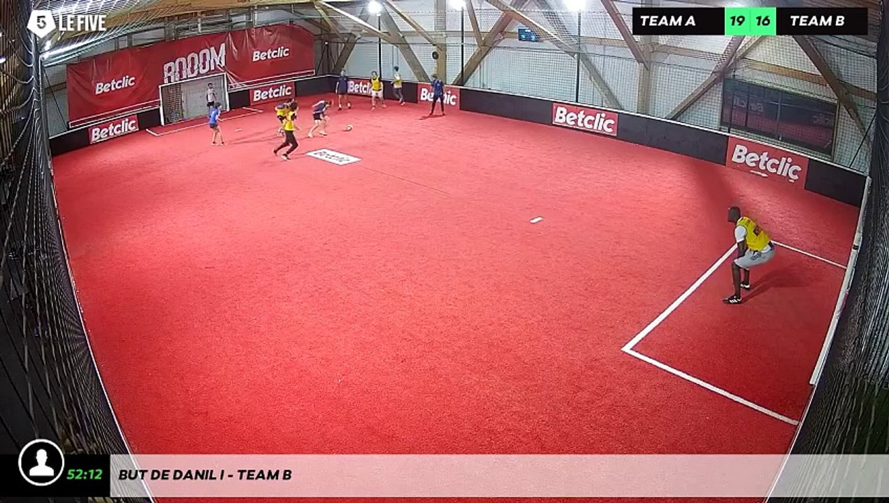 But de Danil I - Team B