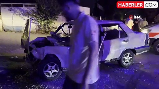 Bolu'da Tofaş Kazası: Kamyonetle Çarpışan Araç Kağıt Gibi Ezildi