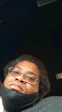 Police begin to remove protesters from Canada-U.S. bridge hours after judge ordered truckers go home