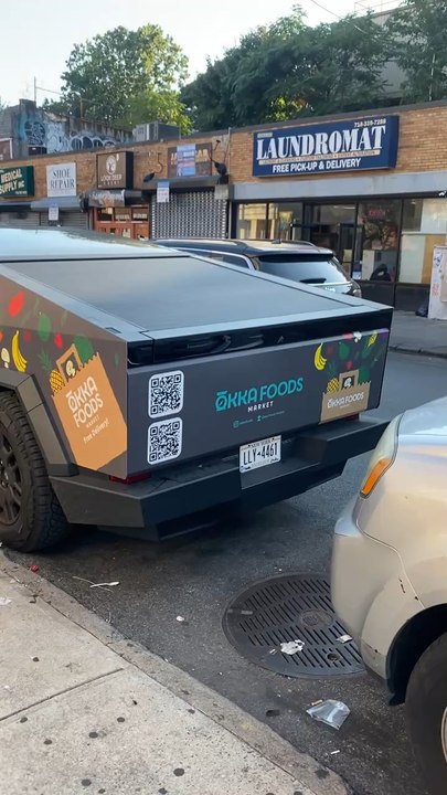 Cybertruckga reklama qoysa qanaqa korinadi 
