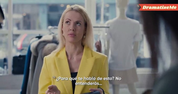 Cazafortunas humilla a una dependienta, pero la vida le devuelve el golpe | Película Completa | Español |