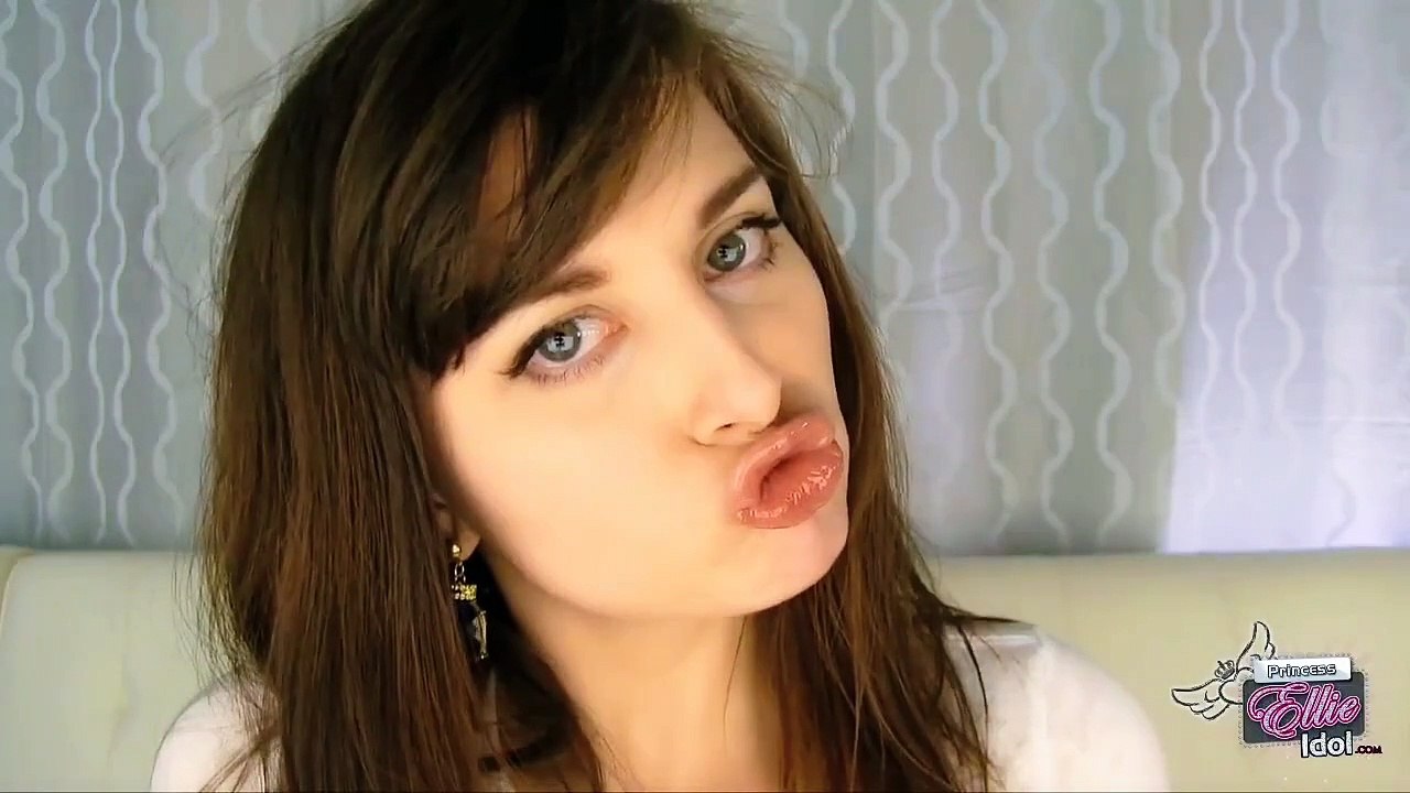 kissing ASMR Talk