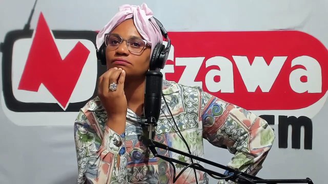 تطبيقا لقرارات الهيئة الادارية القطاعية للتكوين المهني والتشغيل وقفة احتجاجية ينفذها اعوان مكاتب التشغيل بقبلي ودوز عبد الجليل بوعزة