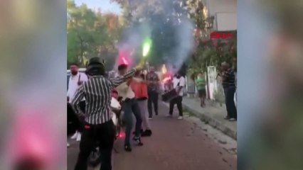 Avcılar’da gelin alma töreninde panik anları: Meşale gelinin duvağına düştü