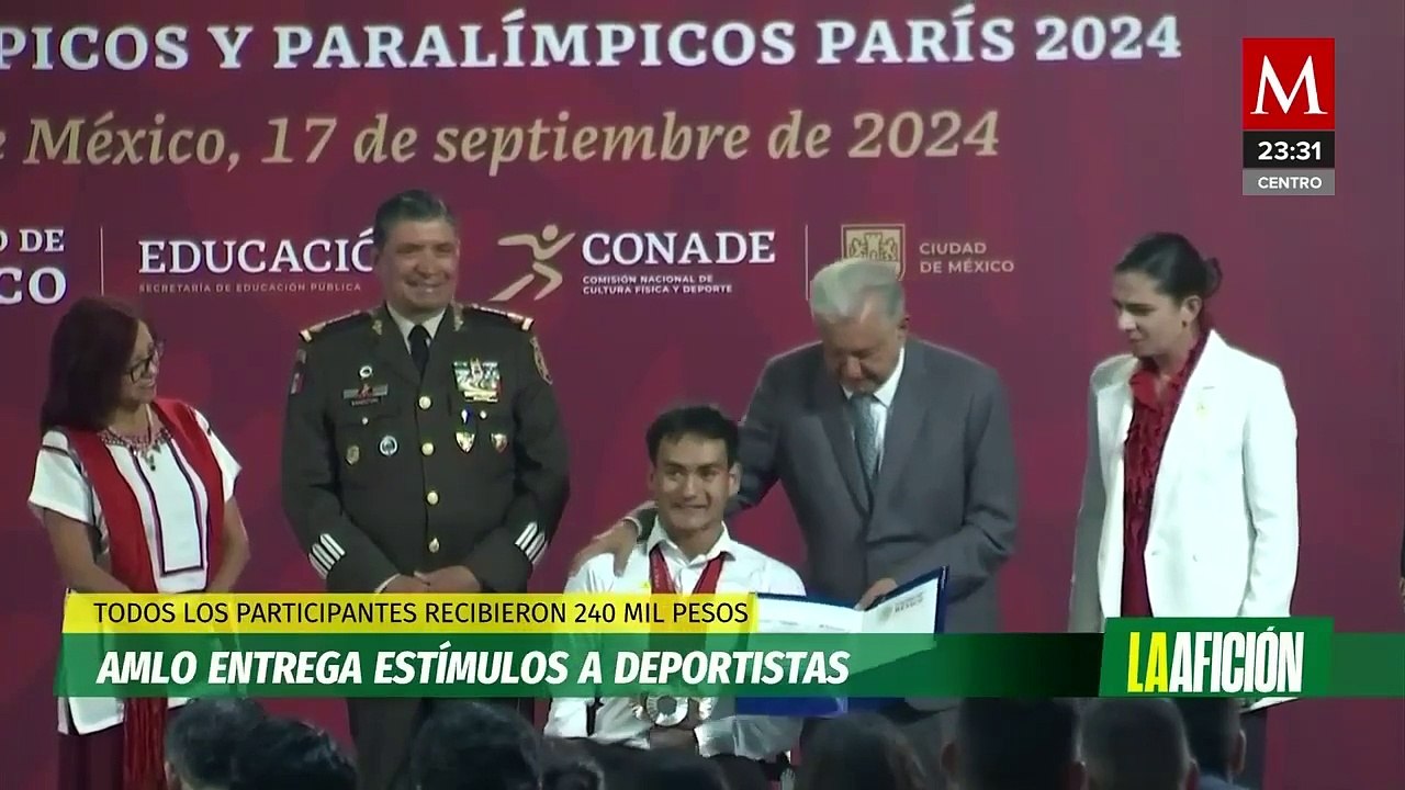 AMLO entrega estímulos económicos a deportistas olímpicos y paralímpicos