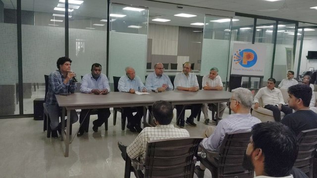 ओखला औद्योगिक क्षेत्र के व्यापारियों की एमसीडी के अधिकारियों साथ मीटिंग, क्षेत्र की समस्याओं पर हुई चर्चा