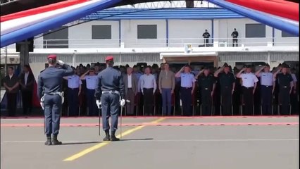 Reconocimiento de Paraguay a los tripulantes del avión Hércules