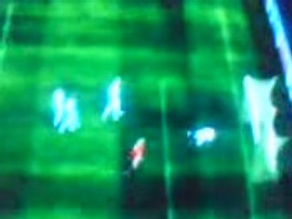 Volée en lucarne de Xavi