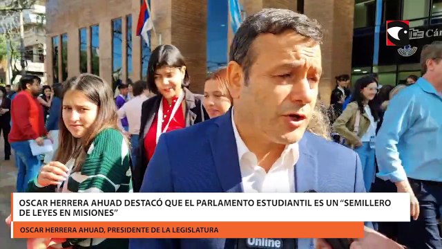Oscar Herrera Ahuad destacó que el Parlamento Estudiantil es un “semillero de leyes en Misiones”