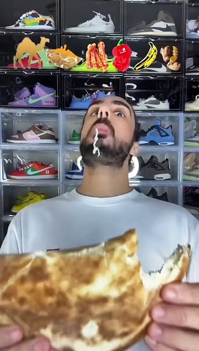 ASMR Eating a Creamy Camel and other snaFoodcks!  #baderalsafar #food #foodasmr #FoodLover #asmr #mukb...nd #asmrtriggers #satisfying #satisfyingvideo #satisfyingsounds #satisfyingsound #satisfying #challenge #eatingchallenge