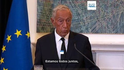 Más de 5.000 bomberos luchan contra un centenar de incendios activos en Portugal