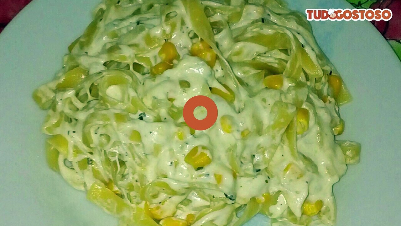Macarrão com molho de queijo