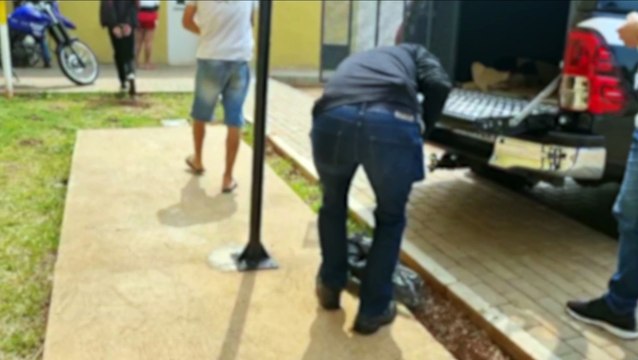 Após investigação, setor Antidrogas do GDE apreende vários entorpecentes e detém cinco pessoas no Bairro Periolo