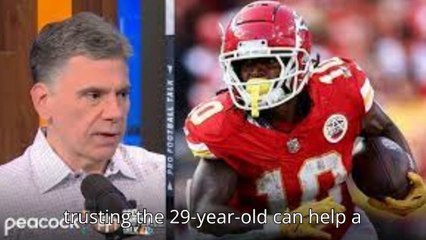 Chiefs bringing back RB Kareem Hunt with Isiah Pacheco injured