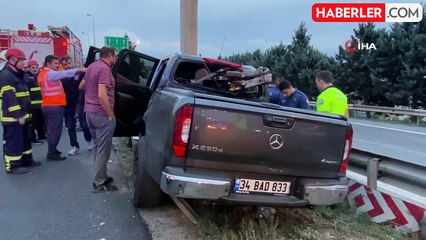 Kocaeli'de Trafik Kazası: Kamyonet Sürücüsü Hayatını Kaybetti