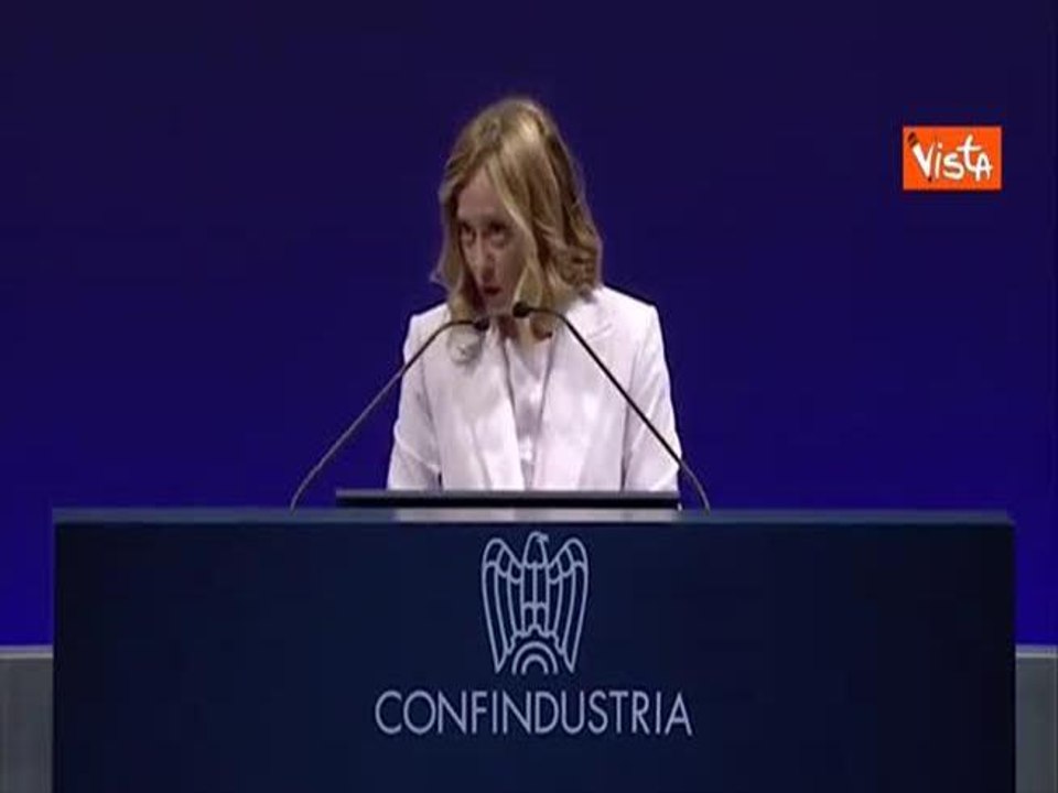 Meloni: "A Fitto portafogli da oltre mille miliardi, mostra peso che ha l'Italia in Ue"