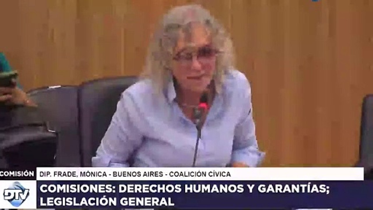 Mónica Frade cruzó a Fernando Iglesias