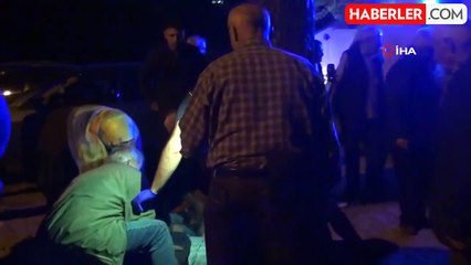 Sakarya'da Kontrolden Çıkan Otomobil Şarampole Yuvarlandı: 2 Yaralı