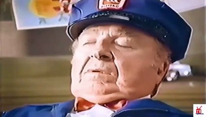 1989 Maytag repairman - Christmas with Jesse White TV commercial