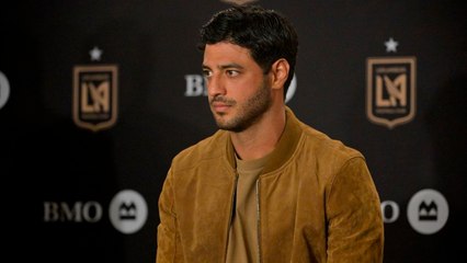 Carlos Vela vuelve a portar la '10' de LAFC con una idea muy clara: "Seguramente me retiraré aquí en Los Ángeles"