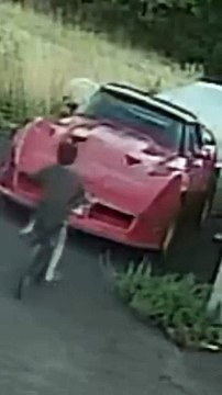 follow us - The Tesla Cybertruck is an all-electric, battery-powered light-duty truck unveiled by Tesla, Inc. Here’s a comprehensive overview of its key features and specifications- Tesla Cybertruck O