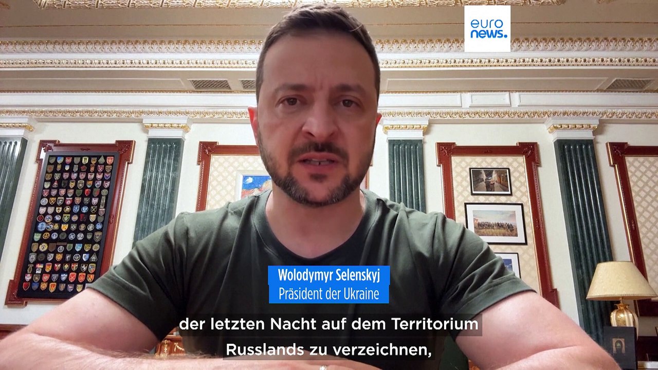 Selenskyj bestätigt Angriff auf russisches Waffenlager