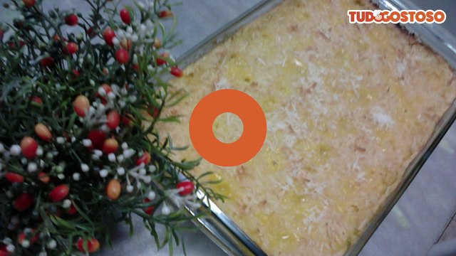 Bolo de milho com leite condensado e coco (sem farinha de trigo)