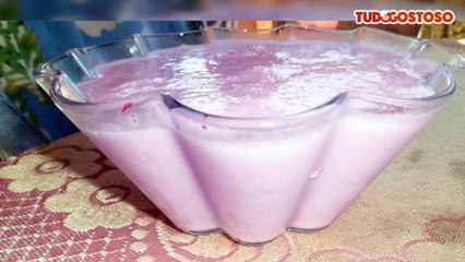 Mousse de uva de gelatina