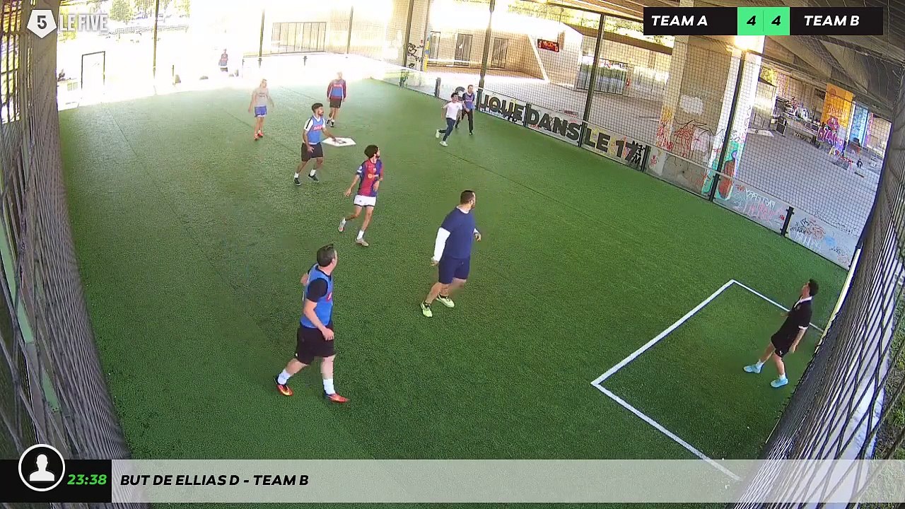 But de Ellias D - Team B