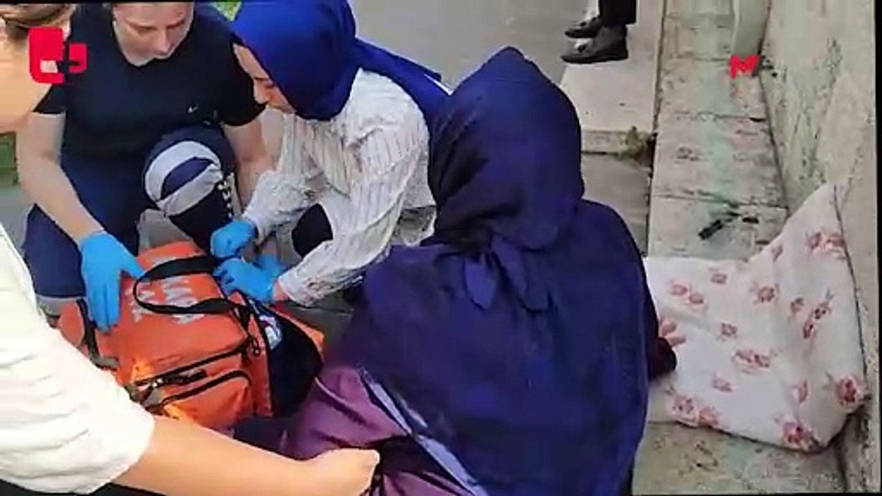 Eylemi engellenen Emine Şenyaşar hastaneye kaldırıldı