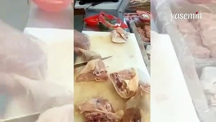 Tavuk nasıl kesilir? Türk kasaptan müthiş tavuk kesme teknikleri