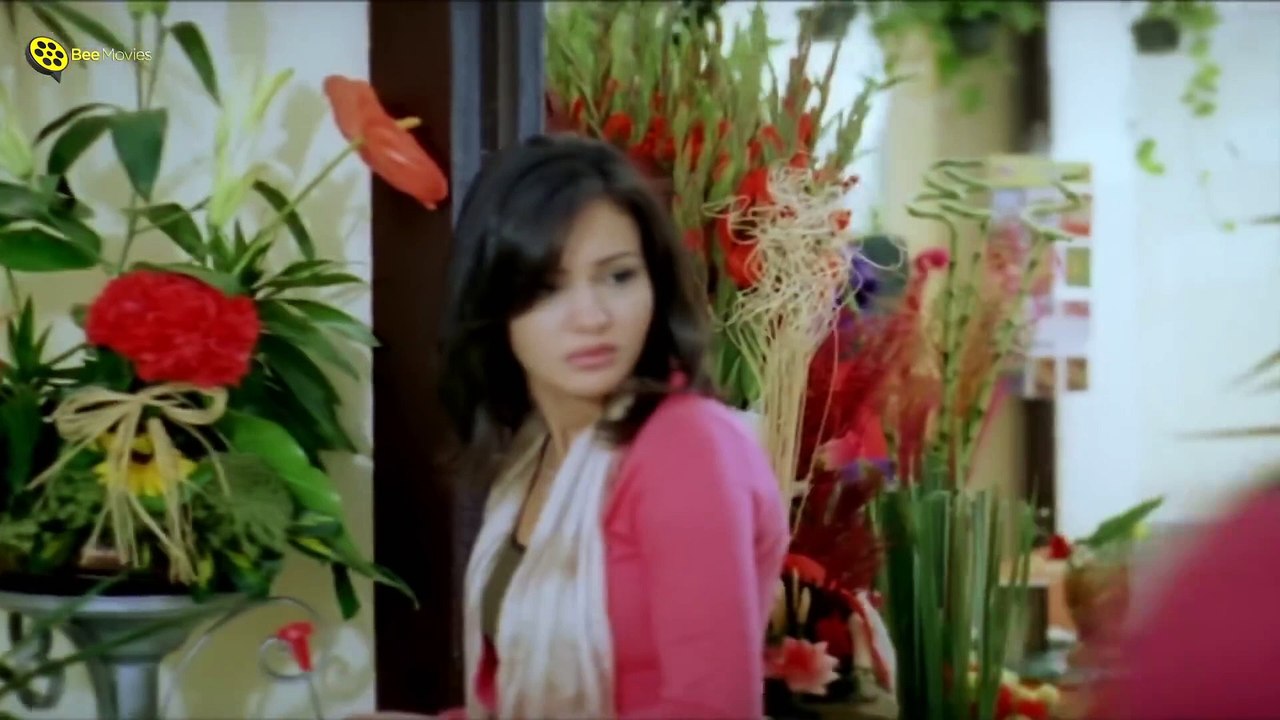 انا ممكن اعملك اي حاجة في الدنيا بس امي لا يا باشا _ احمد مستعد يضحي بحلمة وبـ حبيبته علشان خاطر امه