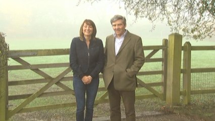 ‘Mary Poppins-Like’ Carole Middleton Has Special Bond With Grandchildren