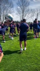 Nacional y un momento de alegría por un cumpleaños en Los Céspedes