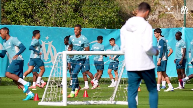 Au travail avant OL-OM