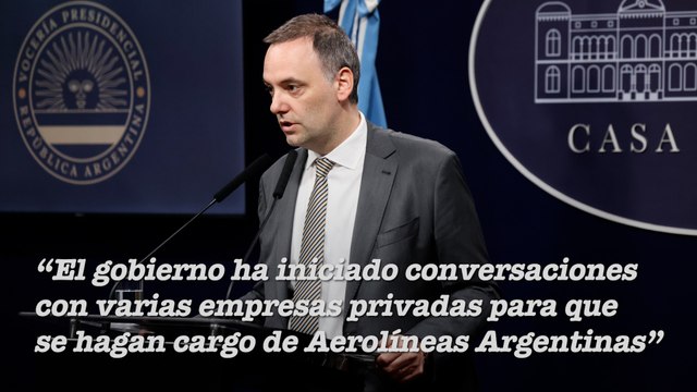 Adorni lo confirmó: El gobierno inicio gestiones para privatizar aerolíneas