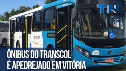Ônibus do Transcol é apedrejado em Vitória