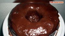 Bolo de milho com cobertura de chocolate