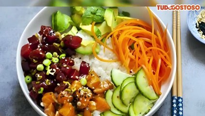 Poke com salmão e atum